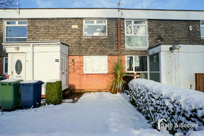 2 Bedroom Flat To Rent In Fell Close, Albany, Washington, NE37