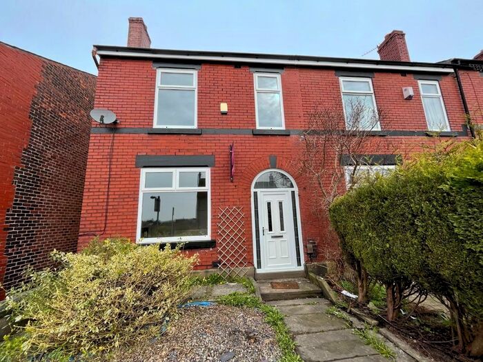 3 Bedroom Terraced House To Rent In Ringley Road West, Radcliffe, Manchester, M26