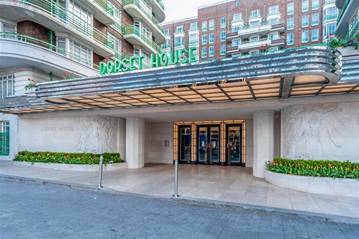 3 Bedroom Flat To Rent In Gloucester Place, Marylebone, NW1