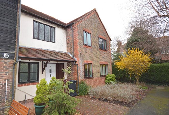 2 Bedroom Terraced House To Rent In Storrington Close, Chichester, PO19