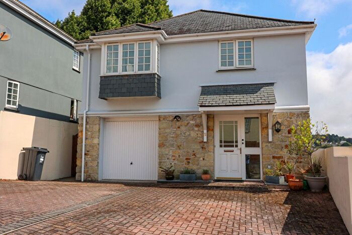 4 Bedroom Detached House For Sale In Chy Pons, St Austell, PL25