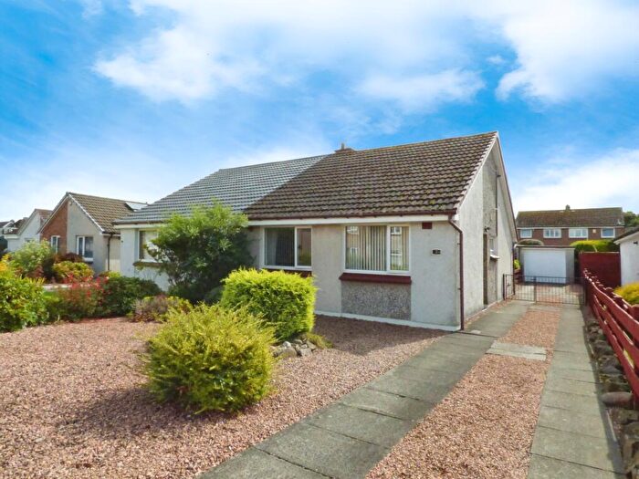 2 Bedroom Semi-Detached Bungalow For Sale In Morar Place, Kinross, KY13