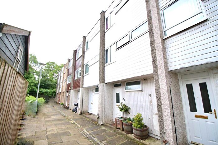 3 Bedroom Terraced House For Sale In McGregor Road, Cumbernauld, G67
