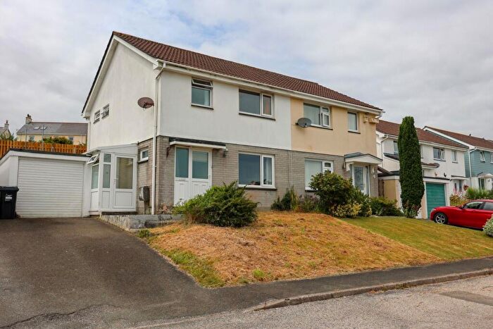 3 Bedroom Semi Detached House For Sale In Meadway, St Austell, PL25