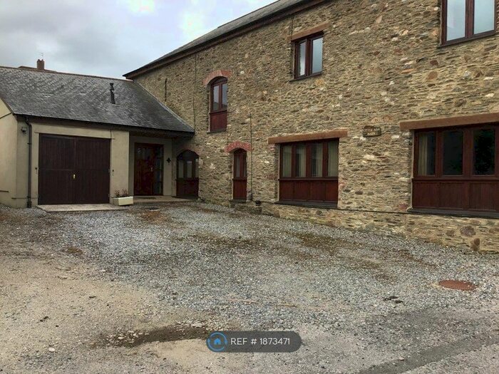 4 Bedroom Detached House To Rent In Saltash Passage, Plymouth, PL5