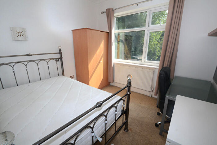 1 Bedroom Terraced House To Rent In HouseShare Kingswood Road, Fallowfield, Manchester, M14
