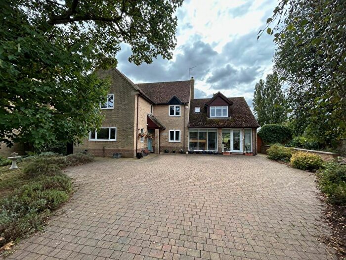 5 Bedroom Detached House For Sale In Bourne Road, Essendine, Stamford, PE9
