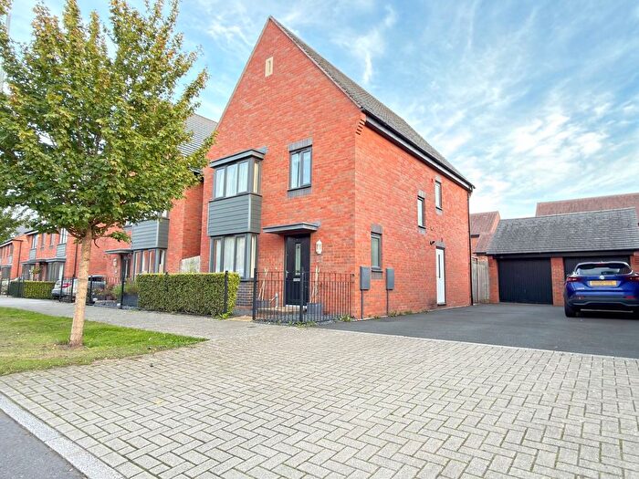 4 Bedroom Detached House To Rent In Birchfield Way, Telford, TF3