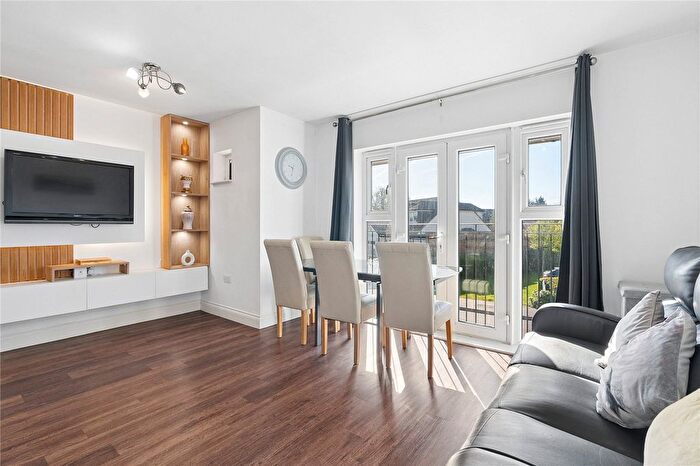 2 Bedroom Flat For Sale In Woodgate Court, Stafford Avenue, Hornchurch, RM11