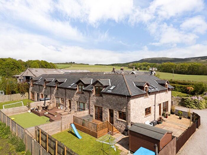 4 Bedroom House For Sale In Drumfork Farm Cottages, Helensburgh, Argyll & Bute, G84