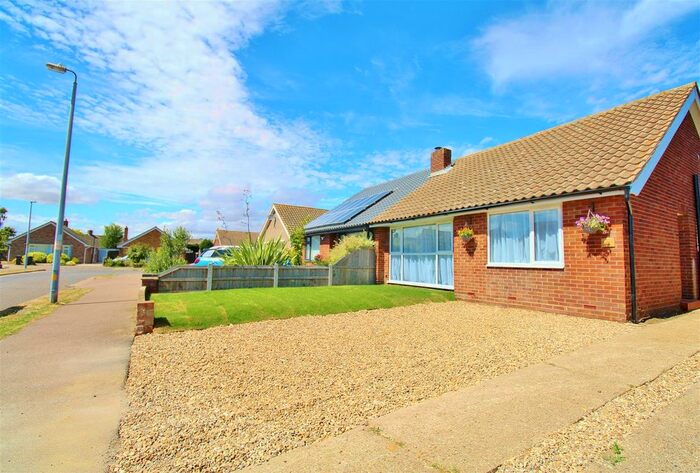 2 Bedroom Semi-Detached Bungalow For Sale In Sycamore Way, Kirby Cross, Frinton-On-Sea, CO13