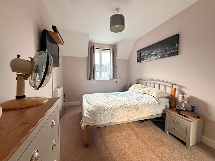 2 Bedroom Apartment For Sale In Bryony Way, Attleborough, Norfolk, NR17