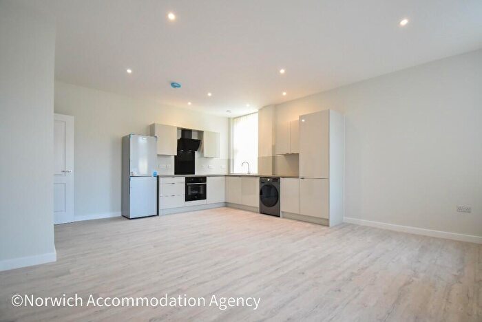 2 Bedroom Apartment To Rent In Thorpe Road, Norwich, Norfolk, NR1