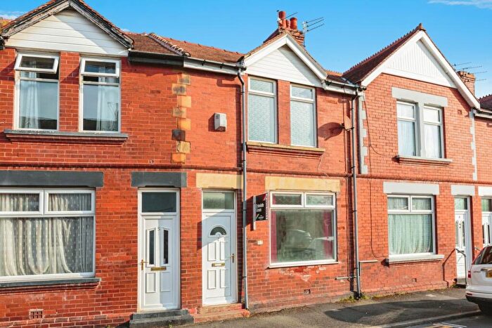 1 Bedroom Terraced House For Sale In Lyncroft Crescent, Blackpool, Lancashire, FY3