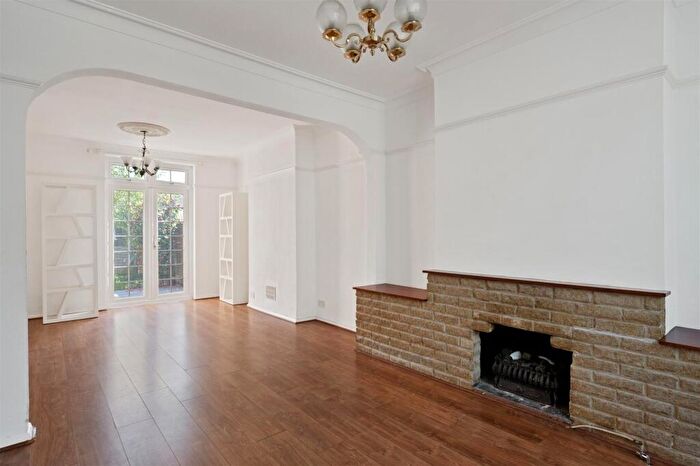 4 Bedroom End Of Terrace House To Rent In Seaforth Avenue, Motspur Park, KT3