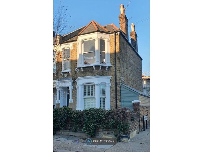 1 Bedroom Flat To Rent In Kensal Green, London, NW10