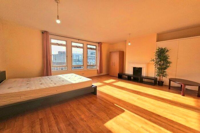 4 Bedroom Flat To Rent In High Street, Bromley, BR1