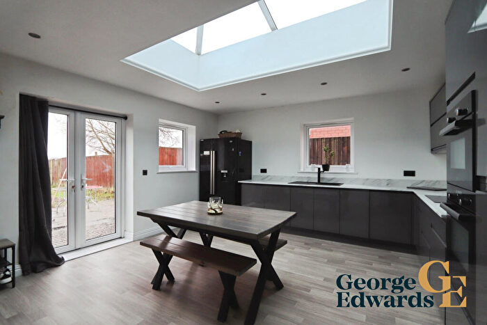 3 Bedroom Semi-Detached House For Sale In Measham Road, Oakthorpe, ., DE12