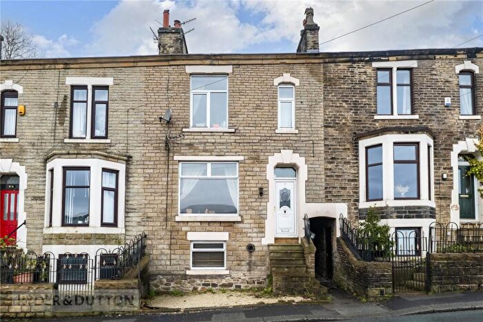 3 Bedroom Terraced House For Sale In Stamford Road, Mossley, OL5
