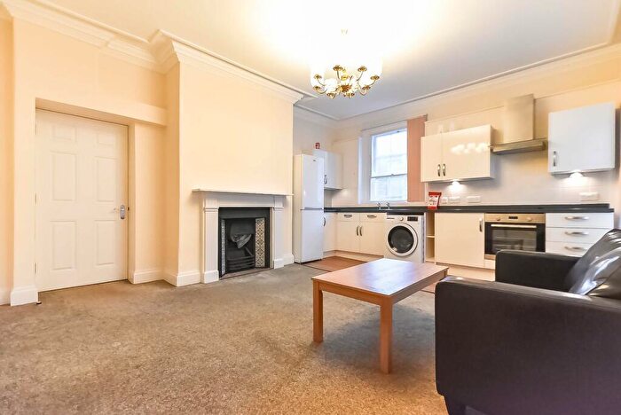 1 Bedroom Flat To Rent In Friary Chambers, Whitefriargate, Hull, HU1