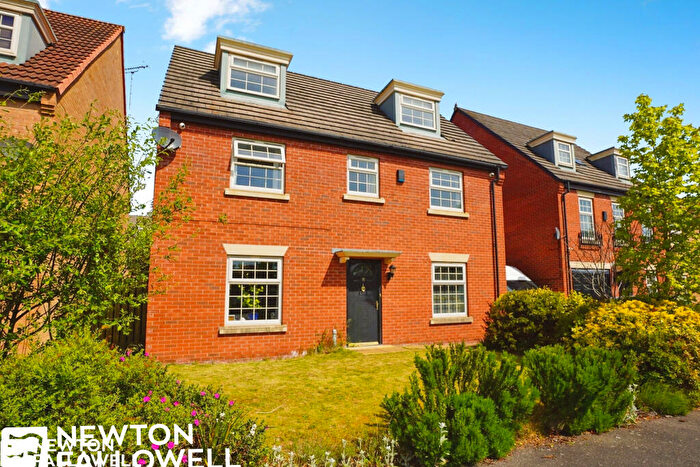 5 Bedroom Detached House For Sale In Headingly Road, Retford, DN22