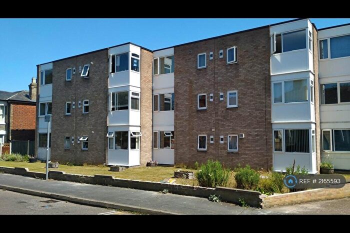 1 Bedroom Flat To Rent In Park Lane, Norwich, NR2