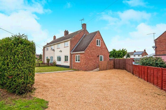 4 Bedroom Semi-Detached House To Rent In Herbert Drive, Methwold, Thetford, IP26