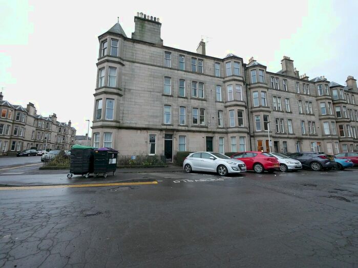 1 Bedroom Flat To Rent In Comely Bank Street, Comely Bank, Edinburgh, EH4