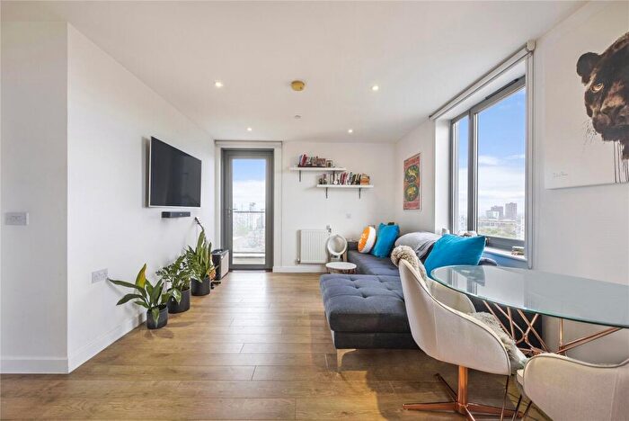 1 Bedroom Flat To Rent In Moro Apartments, New Festival Avenue, E14