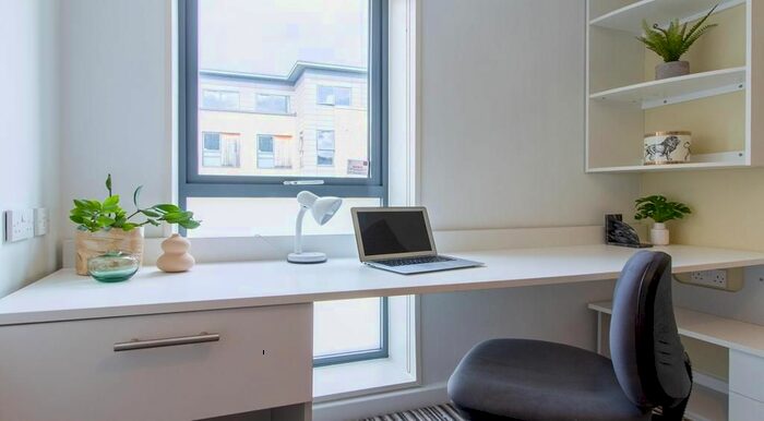 1 Bedroom Flat To Rent In 87 Newmarket Road, Cambridge, Cambridge CB5