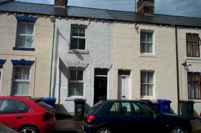 2 Bedroom Terraced House To Rent In Newmarket - Furnished, CB8