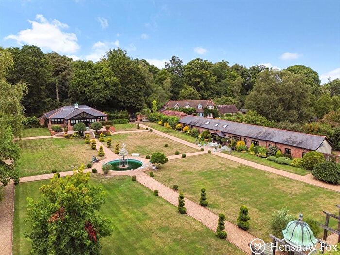 4 Bedroom Detached House For Sale In Cadnam, Hampshire, SO40