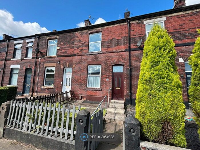 3 Bedroom Terraced House To Rent In Manchester Road, Bury, BL9