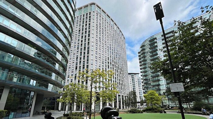 1 Bedroom Studio To Rent In The Ark, Crossharbour Plaza, Canary Wharf, E14