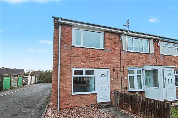 2 Bedroom Town House To Rent In Barlow Drive South, Awsworth, Nottingham, NG16