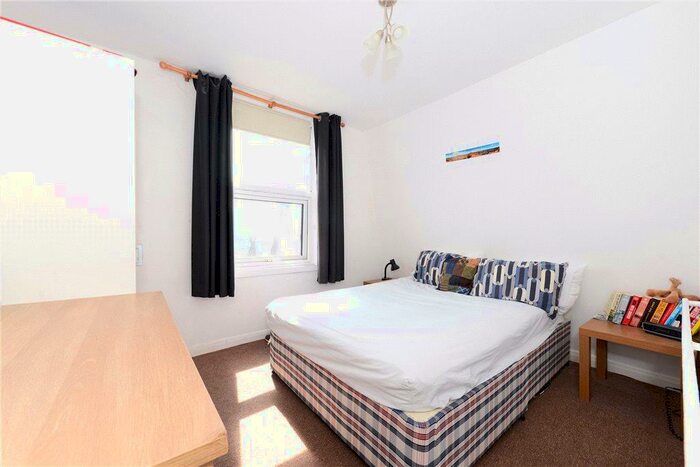 2 Bedroom Apartment To Rent In Cathles Road, Clapham South, London, SW12