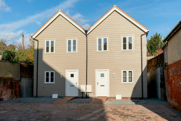 2 Bedroom Semi-Detached House To Rent In Market Hill, Halstead, CO9