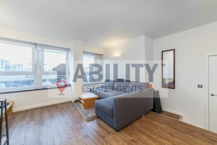 2 Bedroom Flat To Rent In The Vista Building, SE18