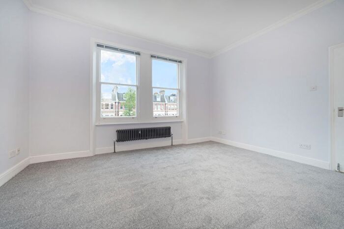 1 Bedroom Flat To Rent In Sutherland Avenue, London, W9