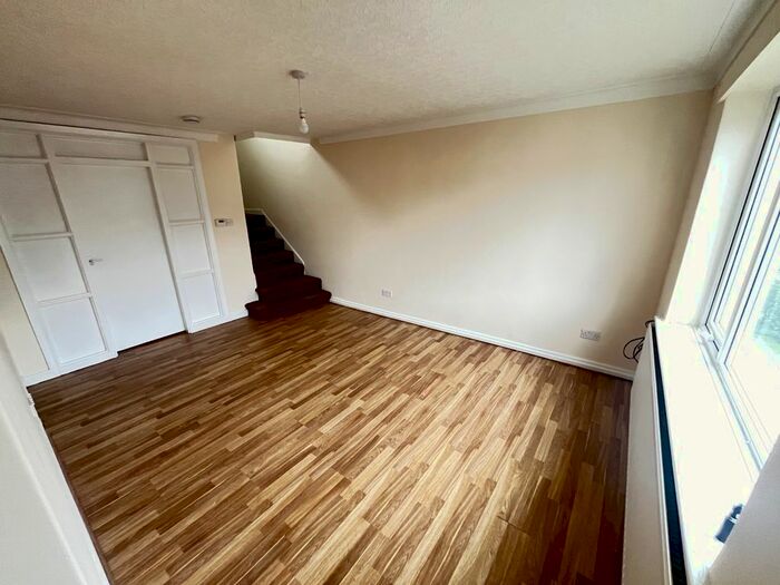 1 Bedroom Flat To Rent In Wensley Road, Salford, M7