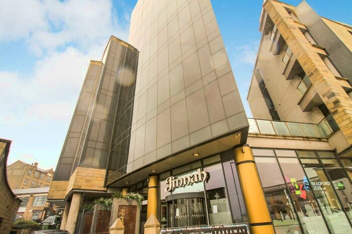 1 Bedroom Apartment To Rent In The Gatehaus, Bradford, BD1