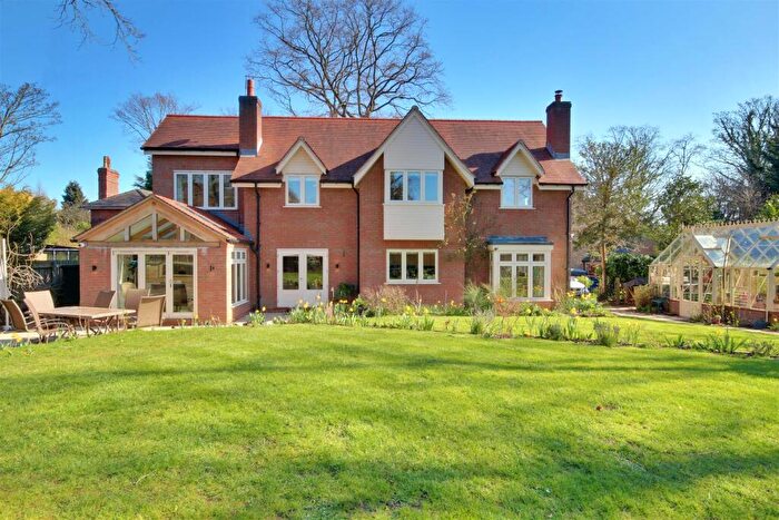 5 Bedroom Detached House For Sale In Bluebell Gardens, Hessle, HU13