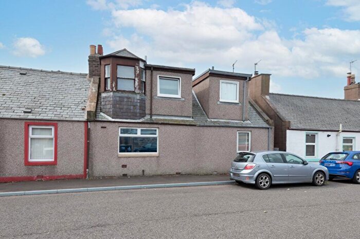 2 Bedroom Terraced House For Sale In Wellington Park, Montrose, DD10