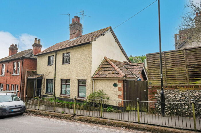 2 Bedroom Semi Detached House For Sale In Newbury Street, Whitchurch, RG28