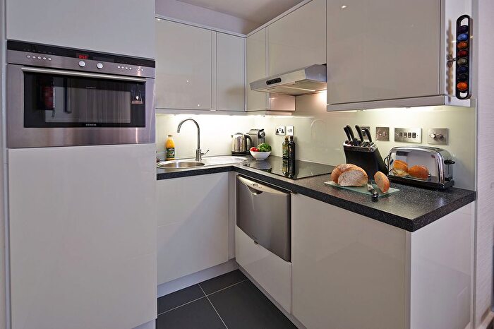 1 Bedroom Flat To Rent In Brompton Rd, London, SW7