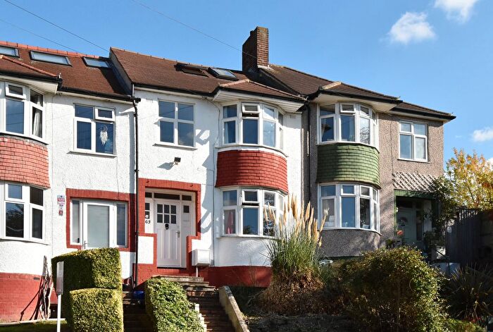 3 Bedroom Terraced House For Sale In Bexhill Road, London, SE4