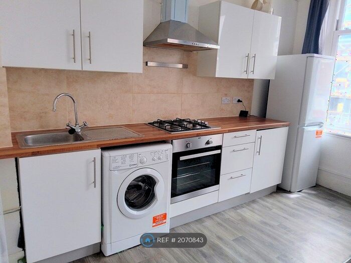1 Bedroom Flat To Rent In Topsfield Parade, Crouch End Central, N8