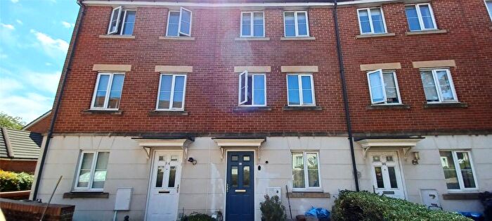 4 Bedroom House To Rent In Montreal Avenue, Bristol, Somerset, BS7