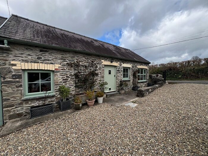 2 Bedroom Cottage To Rent In Bangor Teifi, Llandysul, Ceredigion, SA44