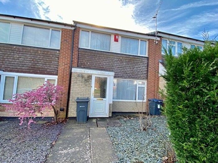3 Bedroom Terraced House For Sale In Bowood Crescent, Birmingham, B31